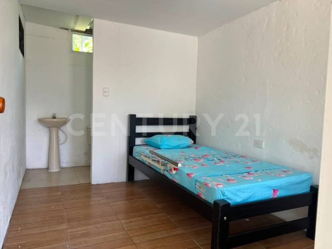 Casa de 10 alcobas en venta en Barcelona, Villavicencio, 400 m² · foto 10 de 18