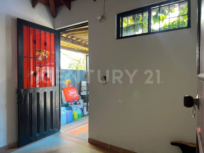 Casa de 10 alcobas en venta en Barcelona, Villavicencio, 400 m² · foto 14 de 18