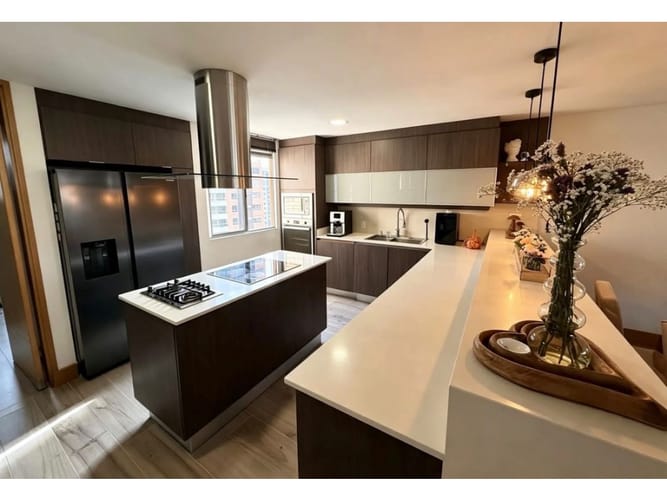 Apartamento de 3 alcobas en venta en El Tesoro, Envigado, 205 m² · foto 15 de 17