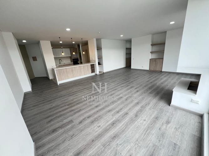 Apartamento en venta en San Jose De Bavaria, Bogotá · foto 5 de 24