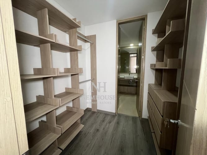 Apartamento en venta en San Jose De Bavaria, Bogotá · foto 12 de 24
