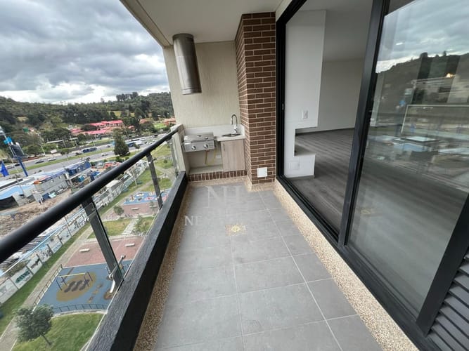 Apartamento en venta en San Jose De Bavaria, Bogotá · foto 4 de 24