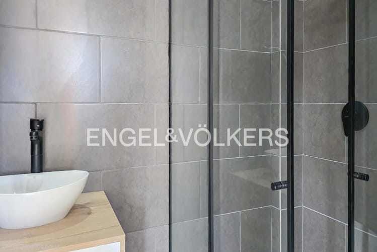 Apartamento de 1 alcoba en venta en Laureles, Medellín, 49 m² · foto 9 de 12