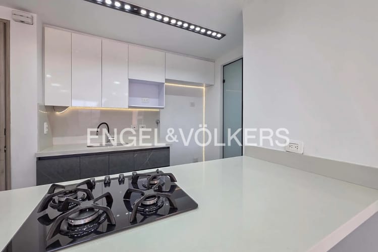 Apartamento de 1 alcoba en venta en Laureles, Medellín, 49 m² · foto 7 de 12