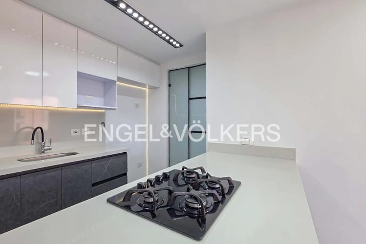 Apartamento de 1 alcoba en venta en Laureles, Medellín, 49 m² · foto 6 de 12