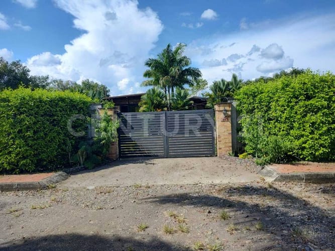 Casa de 3 alcobas en venta en La Vigia, Villavicencio, 380 m² · foto 11 de 18