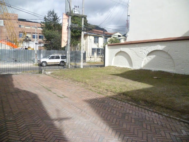 Casa de 5 alcobas en venta en Rafael Nuñez, Bogotá, 480 m² · foto 5 de 24