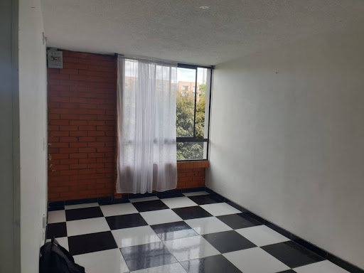 Apartamento en arriendo en El Remanso, Mosquera · foto 4 de 23