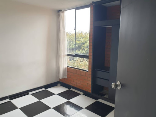 Apartamento en arriendo en El Remanso, Mosquera · foto 8 de 23