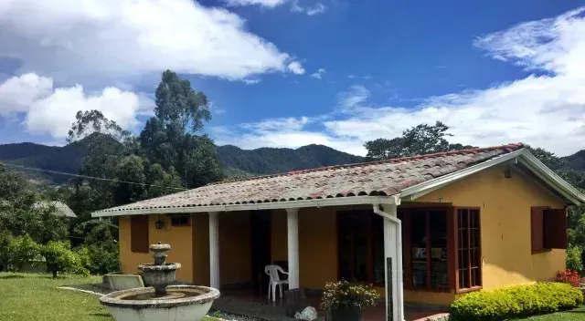 Casa de 3 alcobas en venta en El Carmen de Viboral · foto 12 de 18