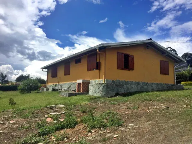 Casa de 3 alcobas en venta en El Carmen de Viboral · foto 16 de 18