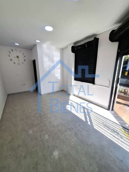 Local en arriendo en San Bernardo, Medellín, 20 m² · foto 8 de 8