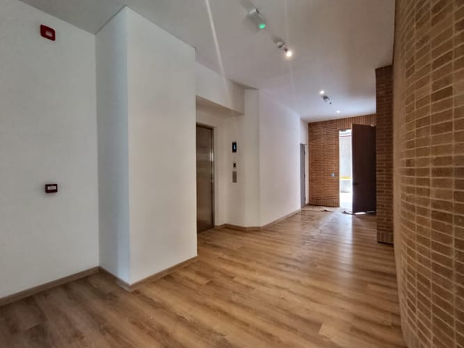Apartaestudio en venta en Chico Norte, Bogotá, 17 m² · foto 11 de 14