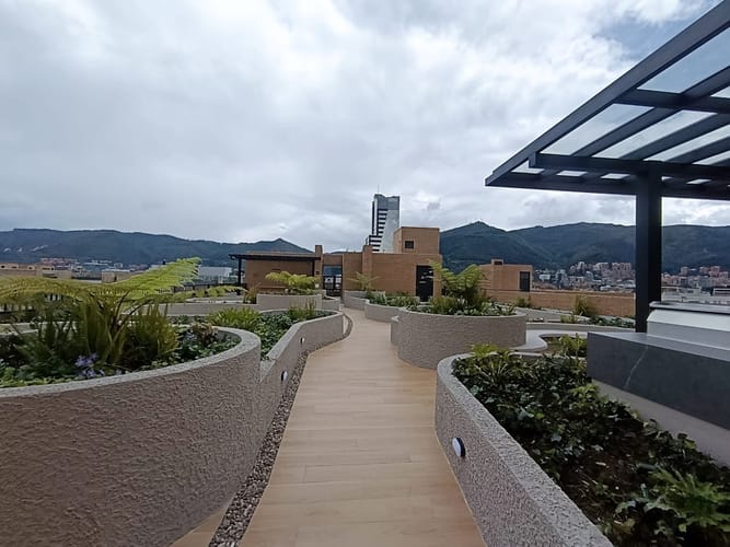 Apartaestudio en venta en Chico Norte, Bogotá, 17 m² · foto 3 de 14