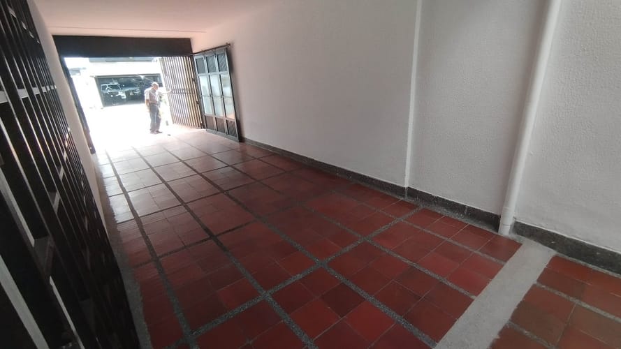 Local en arriendo en Bolivariana, Medellín, 380 m² · foto 7 de 18