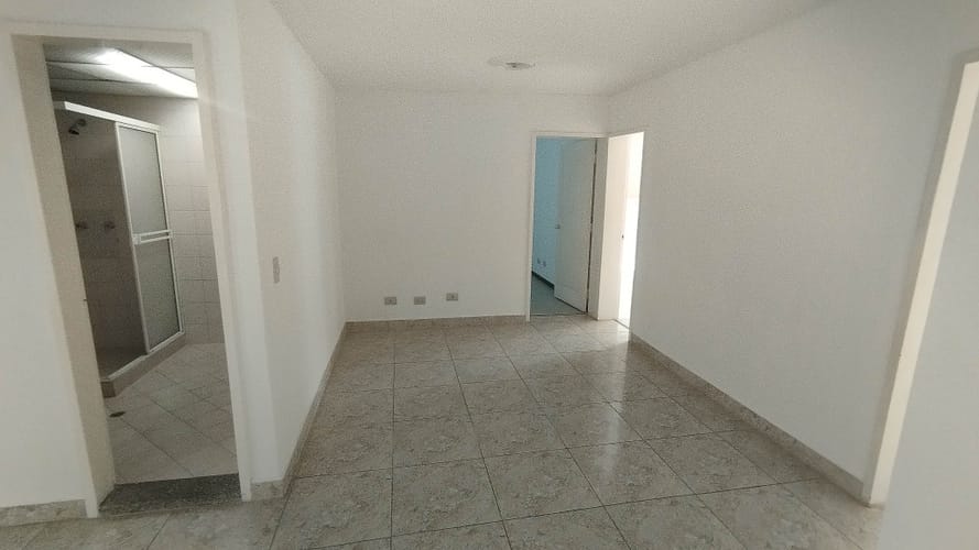 Local en arriendo en Bolivariana, Medellín, 380 m² · foto 17 de 18