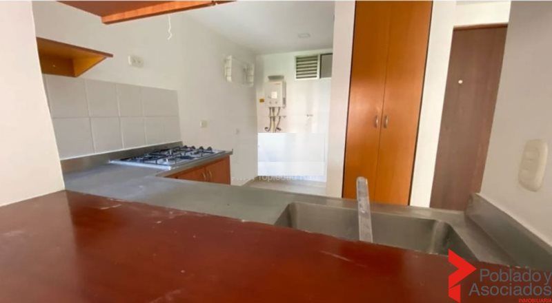 Apartamento de 2 alcobas en arriendo en El Poblado, Medellín, 59 m² · foto 4 de 11