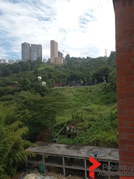 Apartamento de 2 alcobas en arriendo en El Poblado, Medellín, 59 m² · foto 11 de 11