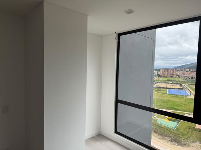 Apartamento de 3 alcobas en arriendo en San Antonio Norte, Bogotá, 108 m² · foto 9 de 24