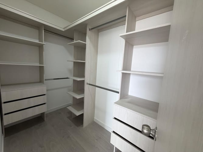 Apartamento de 3 alcobas en arriendo en San Antonio Norte, Bogotá, 108 m² · foto 10 de 24