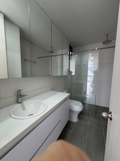 Apartamento de 3 alcobas en arriendo en San Antonio Norte, Bogotá, 108 m² · foto 11 de 24