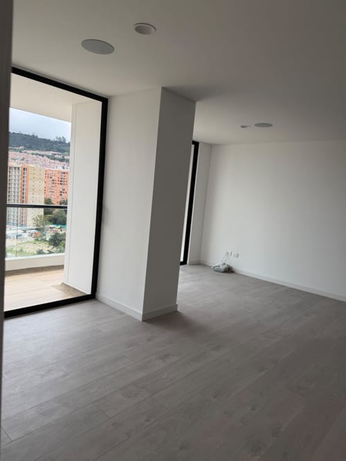 Apartamento de 3 alcobas en arriendo en San Antonio Norte, Bogotá, 108 m² · foto 14 de 24