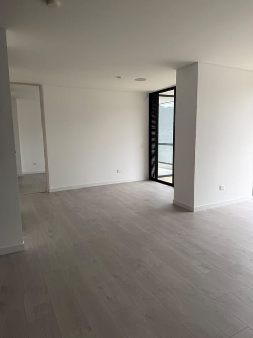Apartamento de 3 alcobas en arriendo en San Antonio Norte, Bogotá, 108 m² · foto 17 de 24