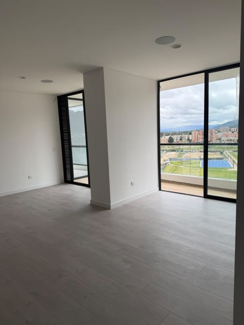 Apartamento de 3 alcobas en arriendo en San Antonio Norte, Bogotá, 108 m² · foto 18 de 24