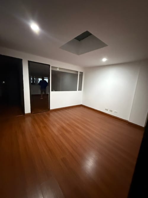 Apartamento de 5 alcobas en arriendo en Barrios Unidos, Bogotá, 180 m² · foto 4 de 4