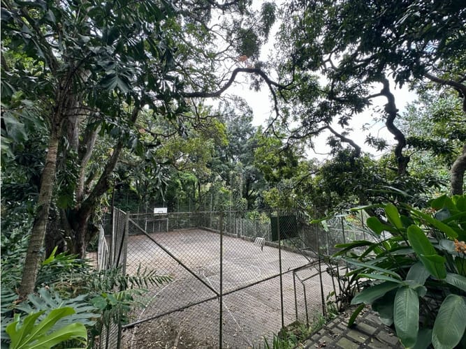 Apartamento de 3 alcobas en venta en El Poblado, Medellín, 135 m² · foto 19 de 22