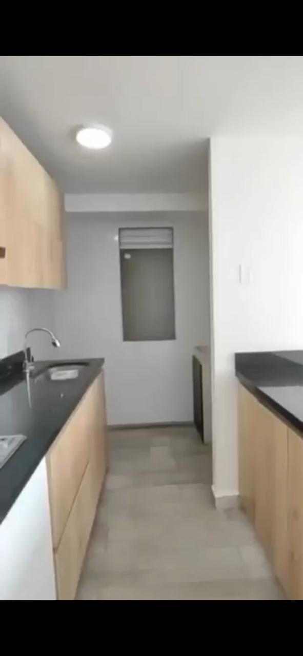 Apartamento en venta en Las Brisas, Bogotá · foto 3 de 8