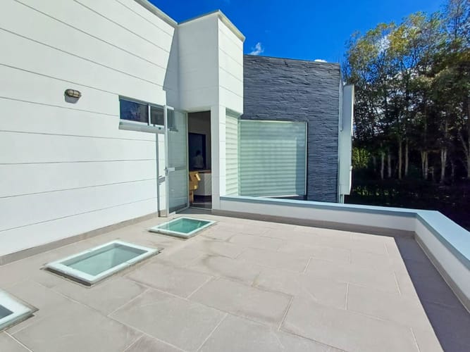 Casa de 4 alcobas en venta en Llano Grande, Rionegro, 380 m² · foto 9 de 24