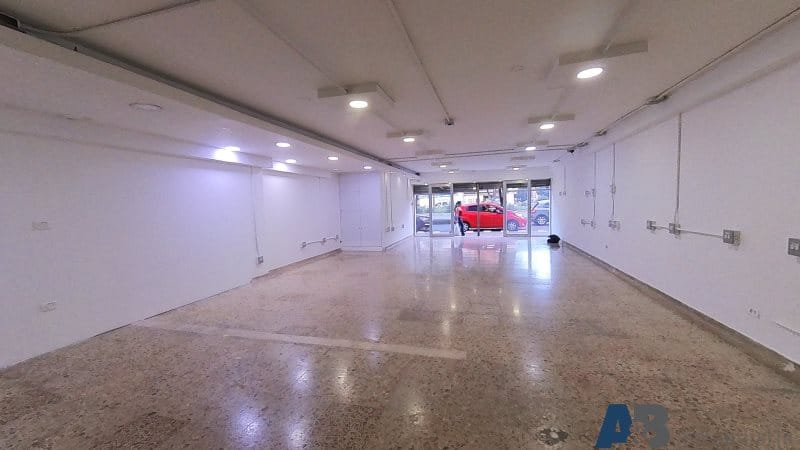 Local en arriendo en Cristo Rey, Medellín, 130 m² · foto 3 de 7