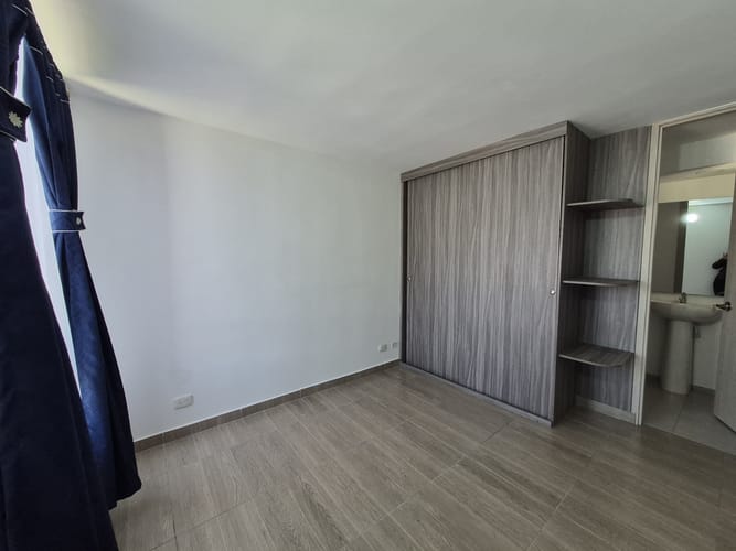 Apartamento de 2 alcobas en arriendo en Fac, Madrid, 54 m² · foto 10 de 14