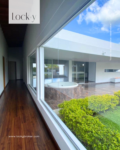 Casa de 5 alcobas en venta en Llano Grande, Rionegro, 350 m² · foto 3 de 18