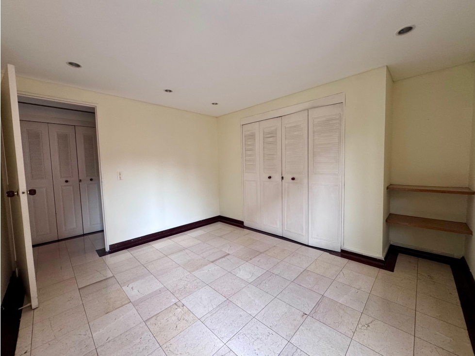 Apartamento en venta en Provenza, Medellín · foto 7 de 13