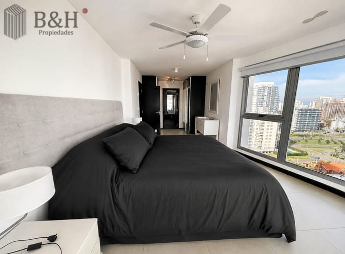 Venta Alquiler Apartamento 3 Dormitorios Playa Mansa Punta del Este · Foto 5