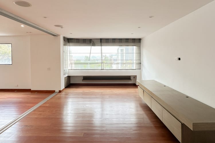 Apartamento de 2 alcobas en venta en La Cabrera, Bogotá, 249 m² · foto 5 de 24