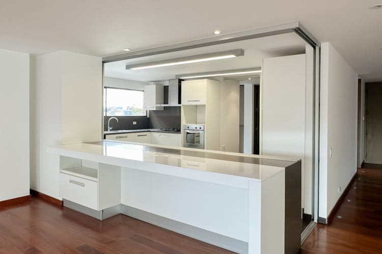 Apartamento de 2 alcobas en venta en La Cabrera, Bogotá, 249 m² · foto 9 de 24
