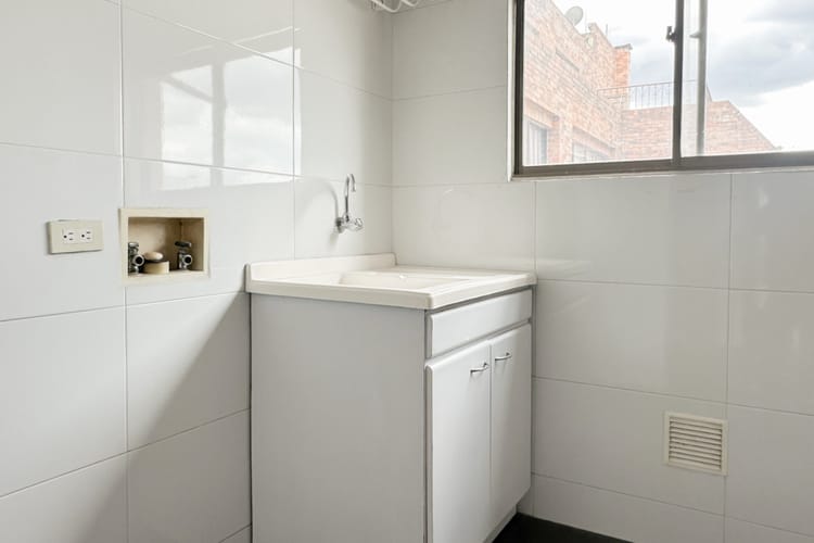 Apartamento de 2 alcobas en venta en La Cabrera, Bogotá, 249 m² · foto 12 de 24