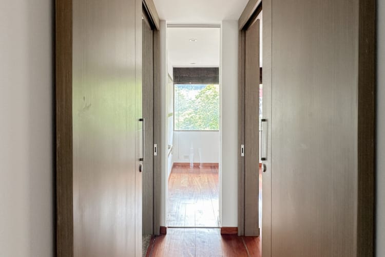 Apartamento de 2 alcobas en venta en La Cabrera, Bogotá, 249 m² · foto 13 de 24