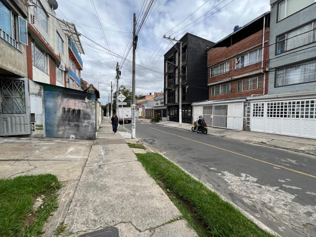Casa en venta en Ciudad Montes, Bogotá · foto 12 de 14