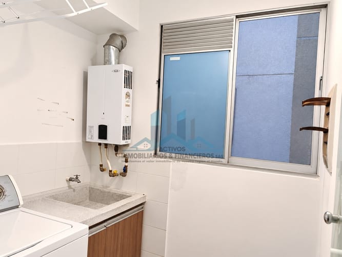 Apartamento de 3 alcobas en arriendo en Las Palmas, Ricaurte, 96 m² · foto 22 de 24