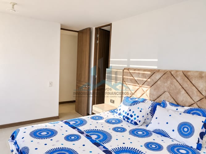 Apartamento de 3 alcobas en arriendo en Las Palmas, Ricaurte, 96 m² · foto 10 de 24