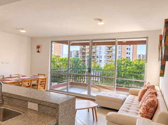 Apartamento de 3 alcobas en arriendo en Las Palmas, Ricaurte, 96 m² · foto 2 de 24