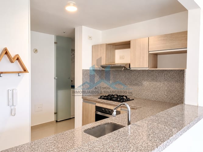Apartamento de 3 alcobas en arriendo en Las Palmas, Ricaurte, 96 m² · foto 4 de 24