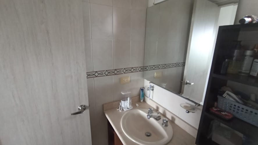 Apartamento de 3 alcobas en venta en Santa Isabel, Cali, 109 m² · foto 21 de 24