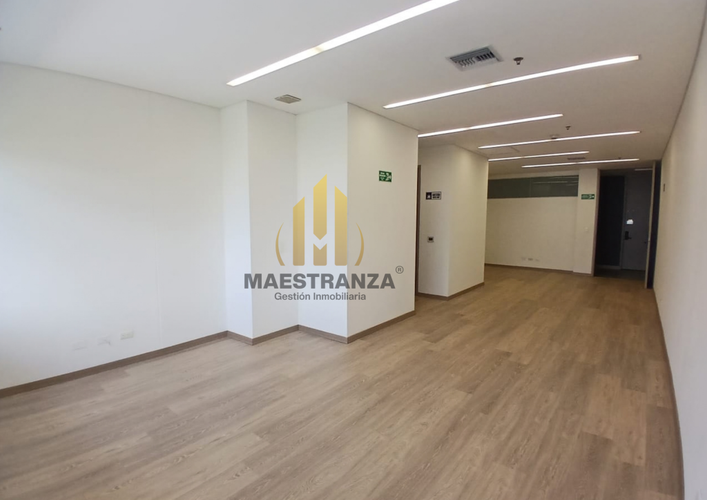 Oficina en arriendo en Milla De Oro, Medellín, 51 m² · foto 4 de 15