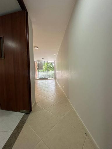 Apartamento de 2 alcobas en arriendo en Castropol, Medellín, 75 m² · foto 6 de 20