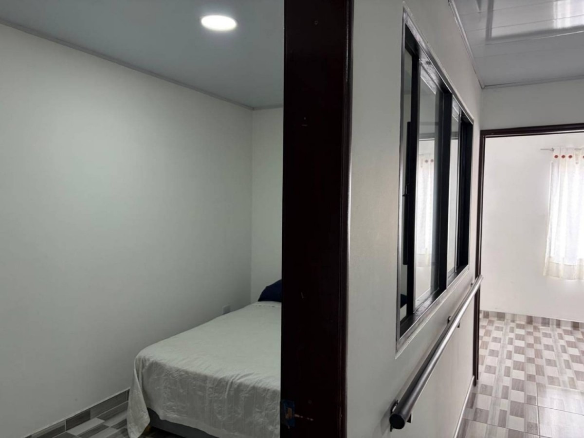 Casa en venta en Perdomo Alto, Bogotá · foto 6 de 13